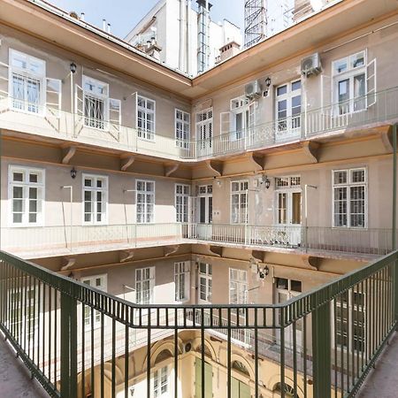Leda'S Apartment Next To The Danube And Fashion Street บูดาเปสต์ ภายนอก รูปภาพ