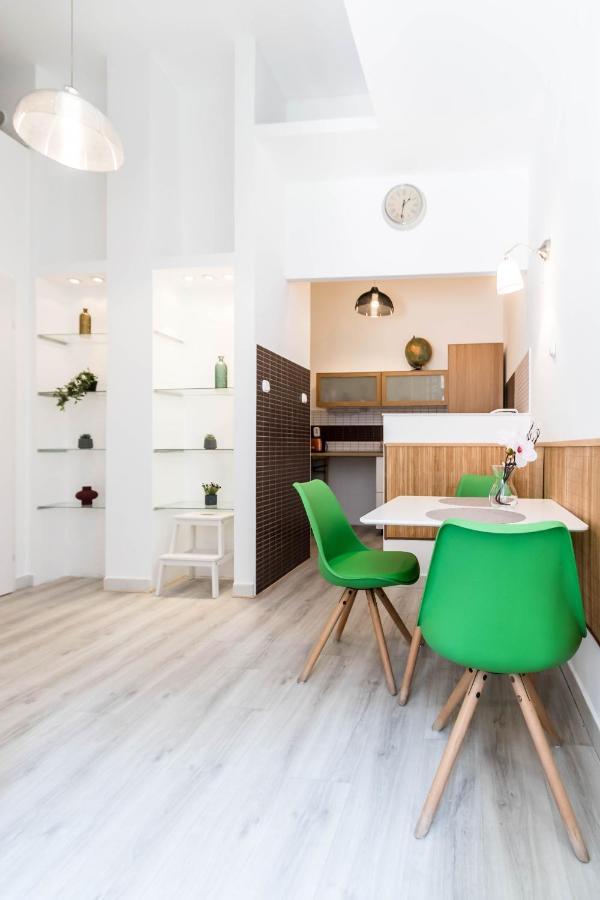 Leda'S Apartment Next To The Danube And Fashion Street บูดาเปสต์ ภายนอก รูปภาพ