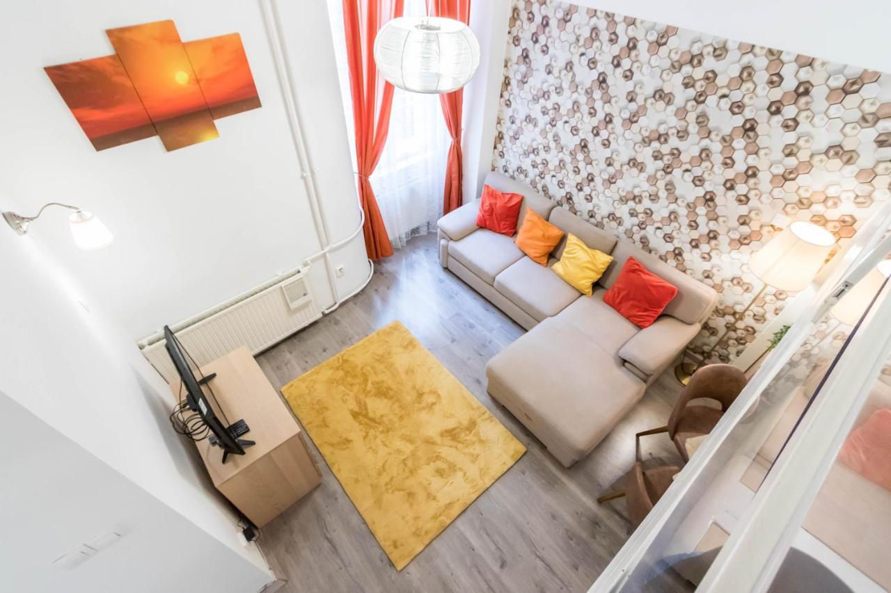 Leda'S Apartment Next To The Danube And Fashion Street บูดาเปสต์ ภายนอก รูปภาพ