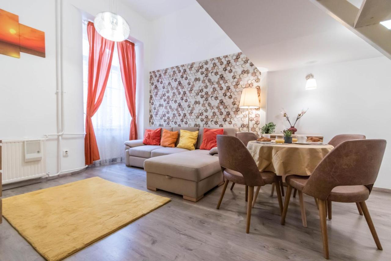 Leda'S Apartment Next To The Danube And Fashion Street บูดาเปสต์ ภายนอก รูปภาพ